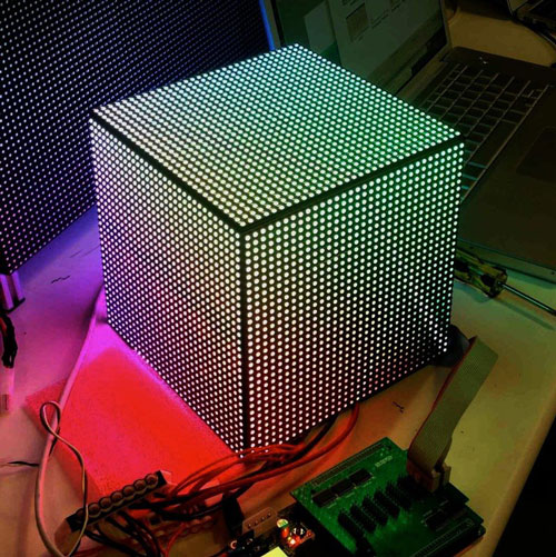 LED-Video-Cube-with-6144-LEDs