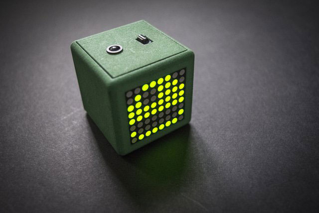 DIY-Virtual-Pet-Cube